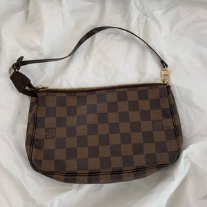 Louis Vuitton Damier Ebene  pouchette